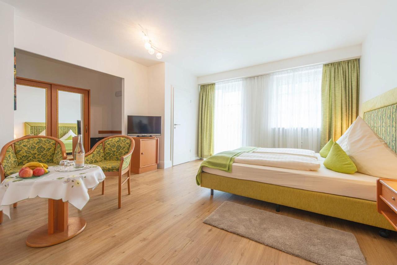 Hotel Garni Lichtquelle Бад-Фюссінг Екстер'єр фото
